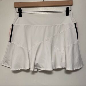Lucky in Love Skort Medium - White